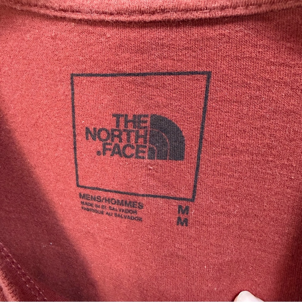 The North Face Men's Brick Red Logo T-Shirt - Picture 3 of 7